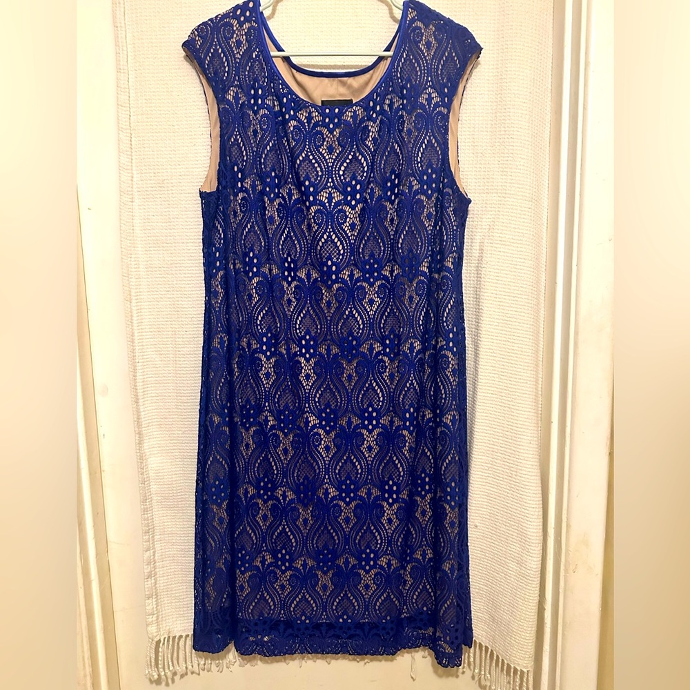 Connected Apparel, 18W, royal blue lace style sleeveless dress with beige lining